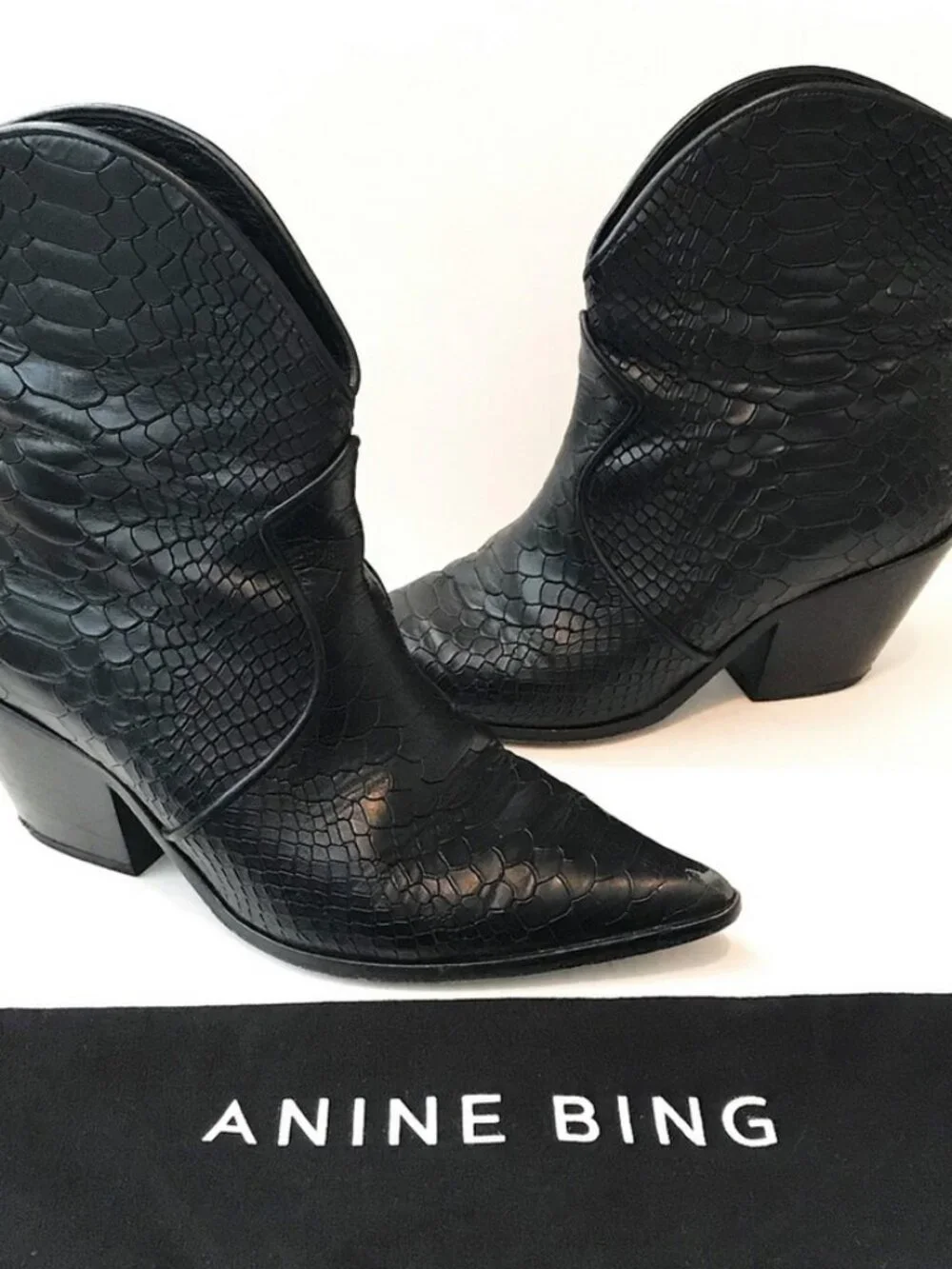ANINE BING Croc-embossed Cowgirl‎ Easton Boots Black EU 36 US 6